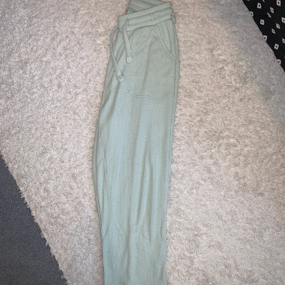 Gymshark pants - Picture 2 of 2